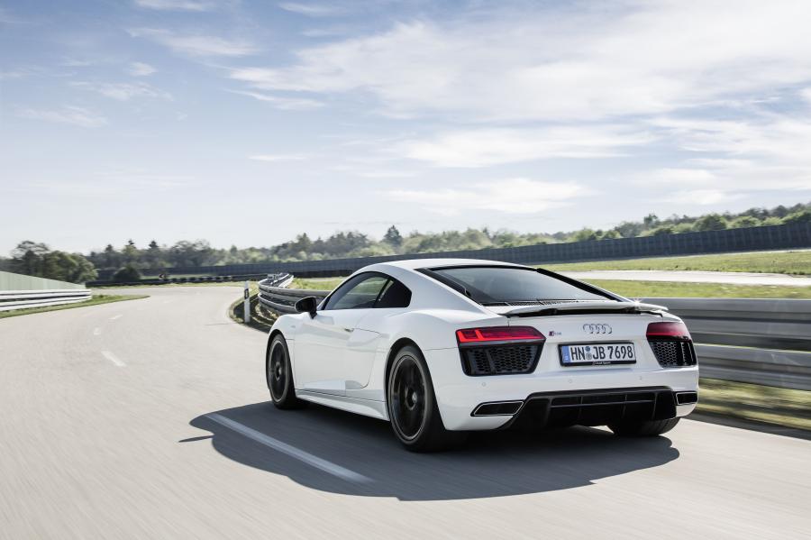 Audi R8 V10 RWS 2017 года  (WW) (фото 49 из 81)
